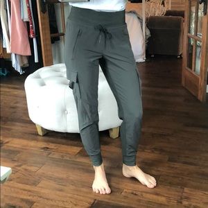 Athleta Cargo Pants
